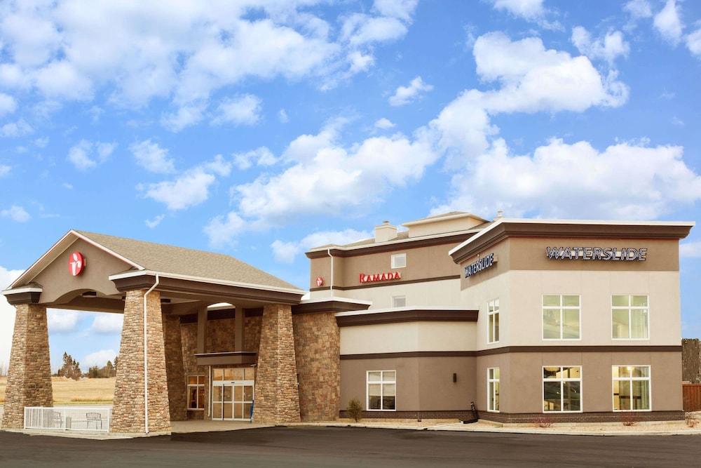 Ramada By Wyndham Drayton Valley Exteriör bild