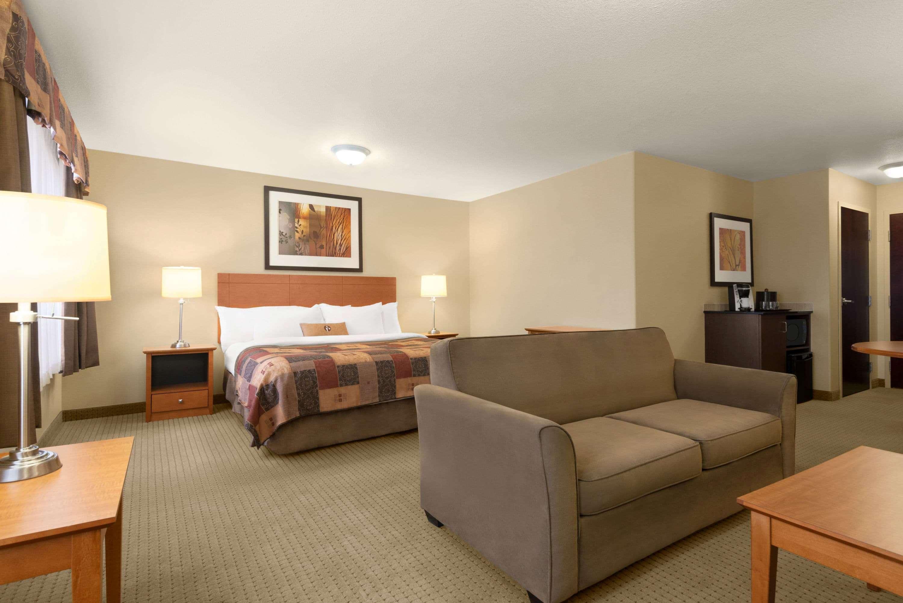 Ramada By Wyndham Drayton Valley Exteriör bild