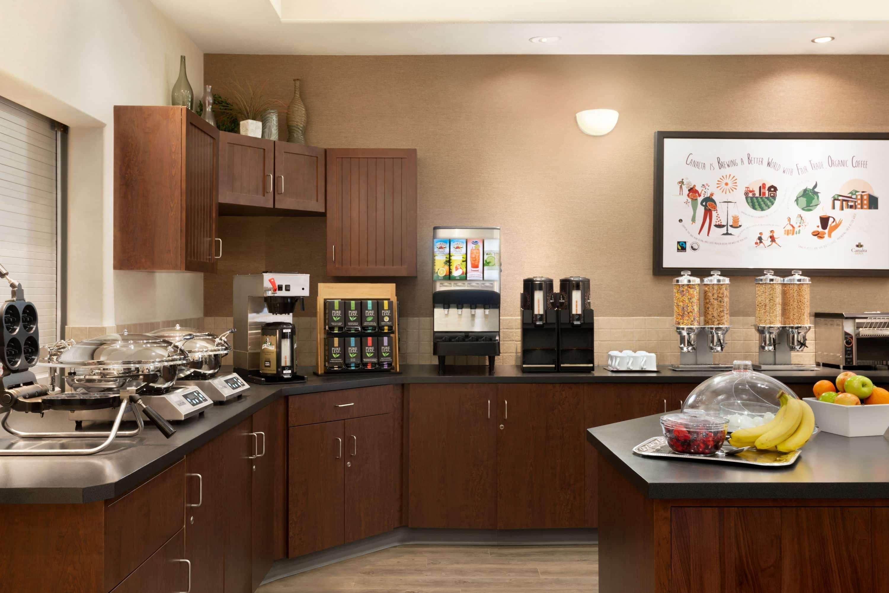 Ramada By Wyndham Drayton Valley Exteriör bild