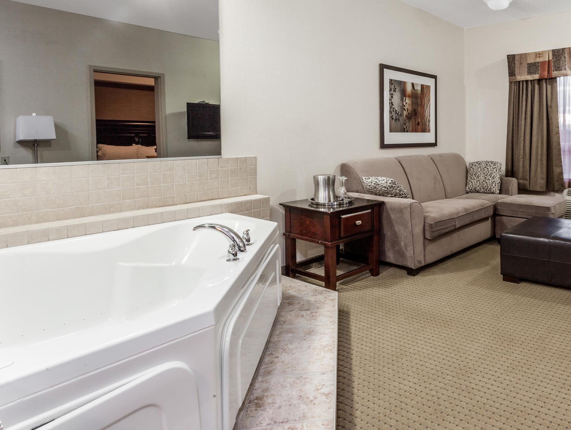 Ramada By Wyndham Drayton Valley Exteriör bild